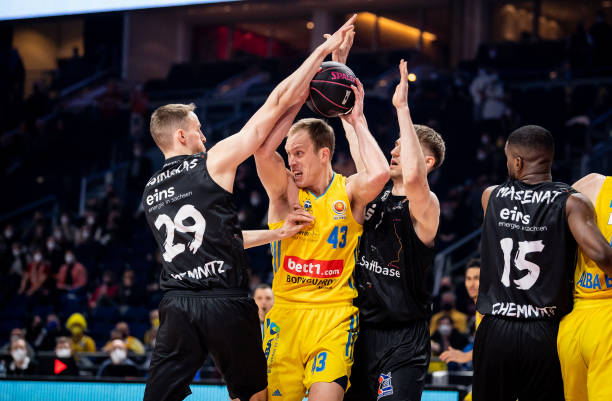 的全球共鸣 的全球共鸣